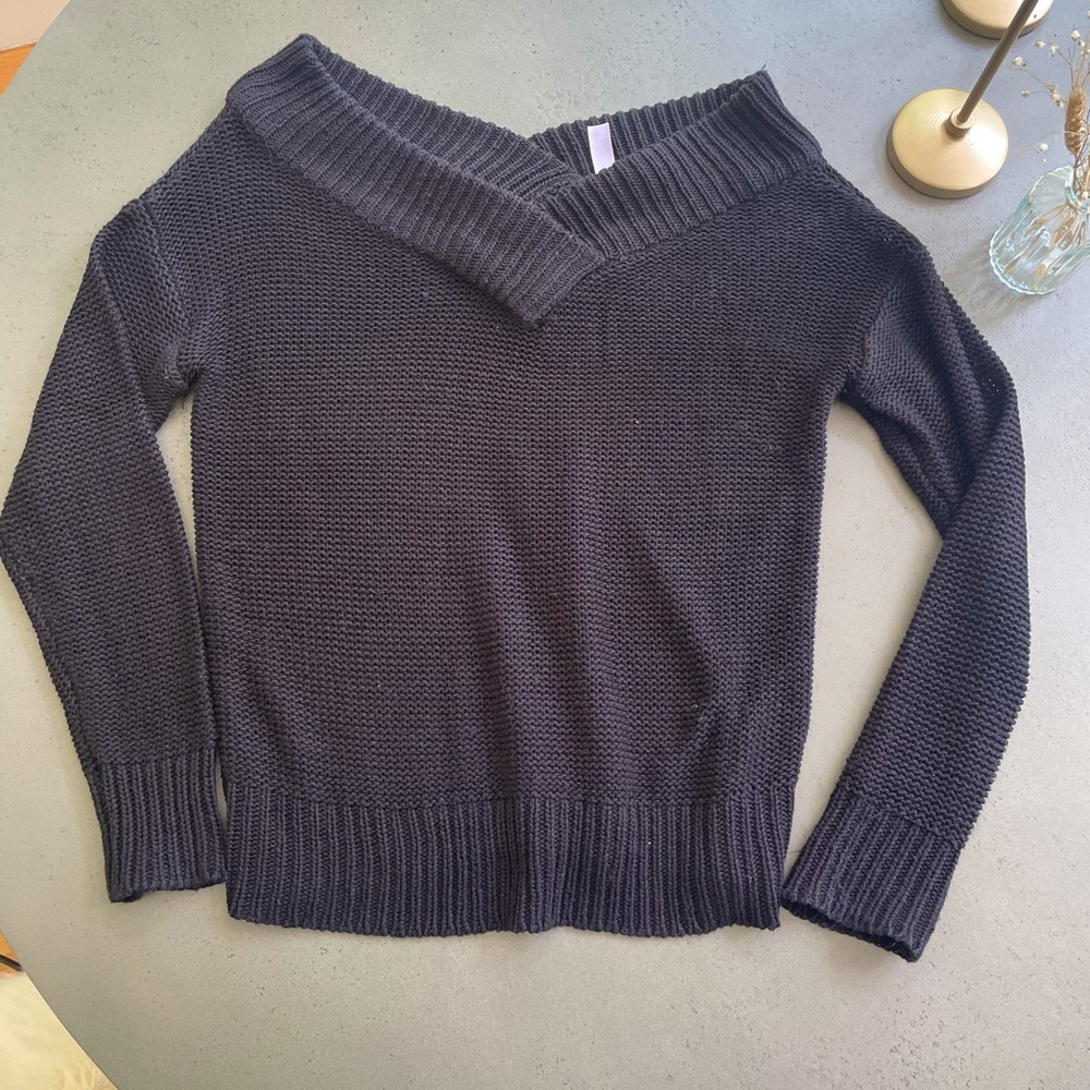 Francesca’s Black Knit Sweater